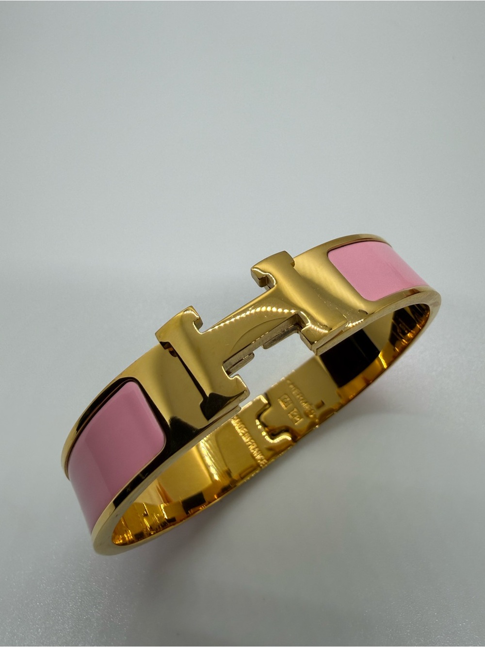 HERMÊS Clic H Bracelet - Picture 3 of 12